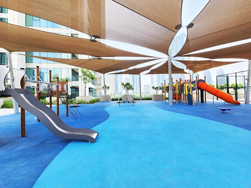 Rh - Beautiful Burj Khalifa View, 03br With Maid's Room, 7 Mins Walk To Mall Dubai